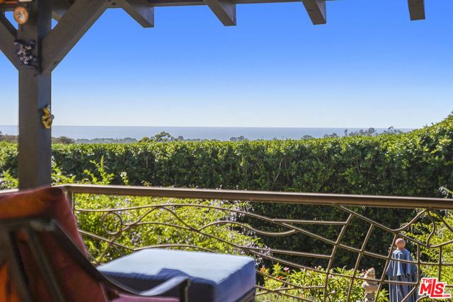 6333 Gayton Place, Malibu, CA 90265