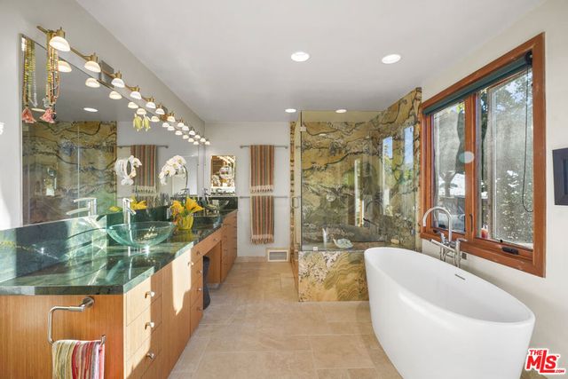 6333 Gayton Place, Malibu, CA 90265