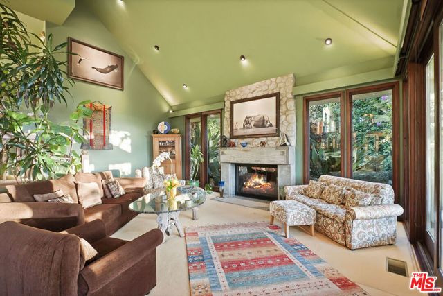 6333 Gayton Place, Malibu, CA 90265