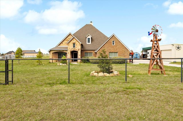 119 George Owens Road, Ponder, TX 76259
