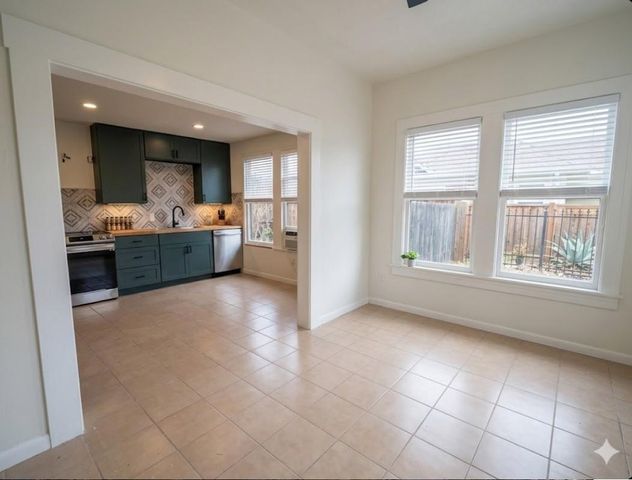 5129 Claremont Street, Houston, TX 77023