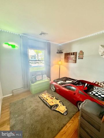 3124 LINDA LN, Sinking Spring, PA 19608