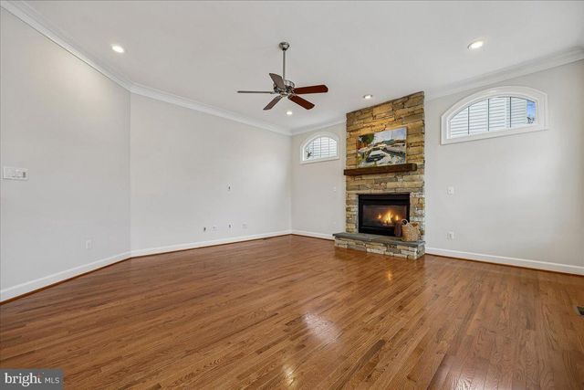 304 SUMMER GARDEN WAY, Rockville, MD 20850