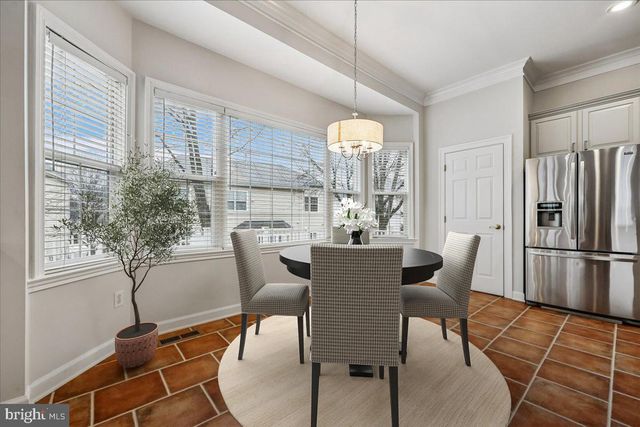 304 SUMMER GARDEN WAY, Rockville, MD 20850