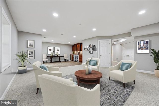 304 SUMMER GARDEN WAY, Rockville, MD 20850