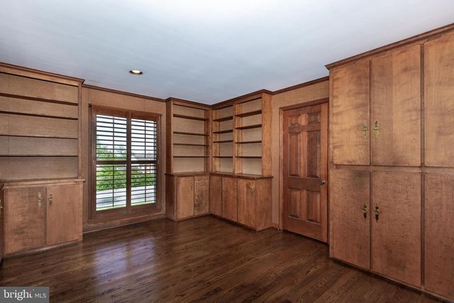 919 WINCHESTER DR, Westminster, MD 21157