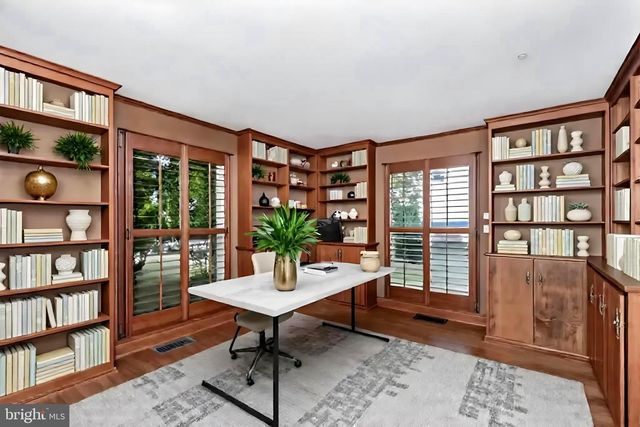 919 WINCHESTER DR, Westminster, MD 21157