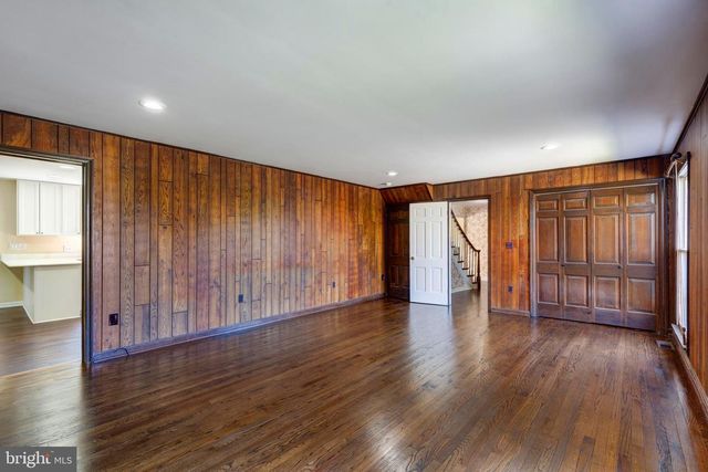 919 WINCHESTER DR, Westminster, MD 21157