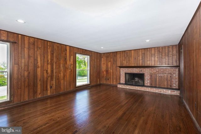 919 WINCHESTER DR, Westminster, MD 21157