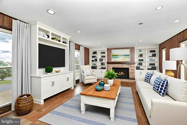 919 WINCHESTER DR, Westminster, MD 21157