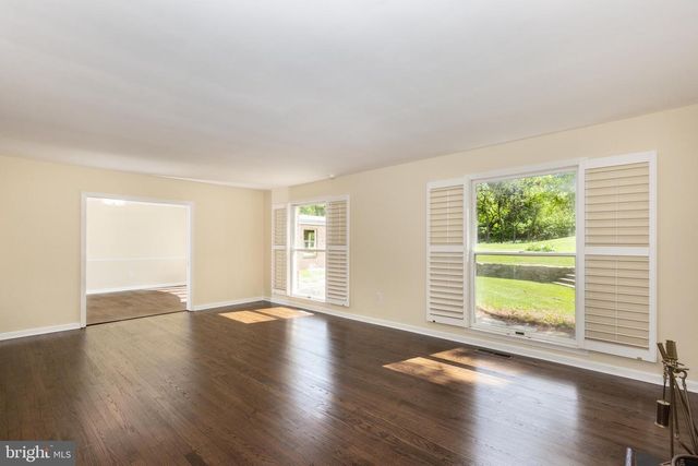 919 WINCHESTER DR, Westminster, MD 21157