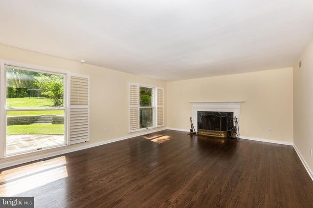 919 WINCHESTER DR, Westminster, MD 21157