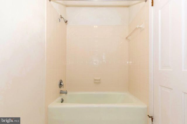 919 WINCHESTER DR, Westminster, MD 21157