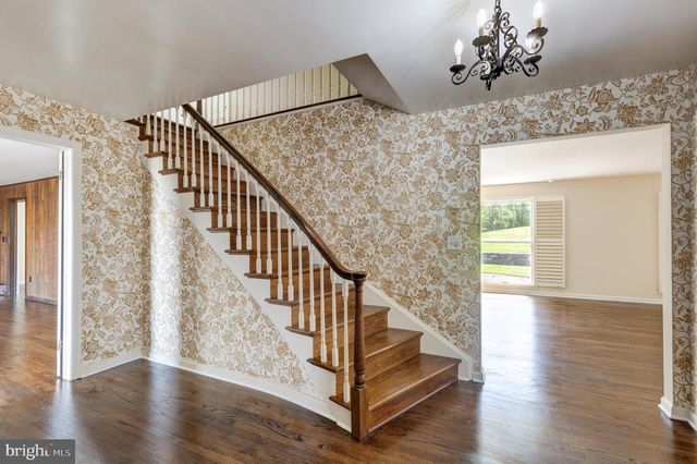 919 WINCHESTER DR, Westminster, MD 21157