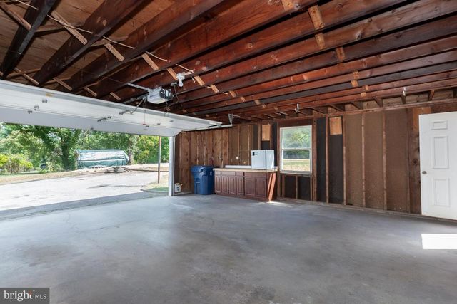919 WINCHESTER DR, Westminster, MD 21157