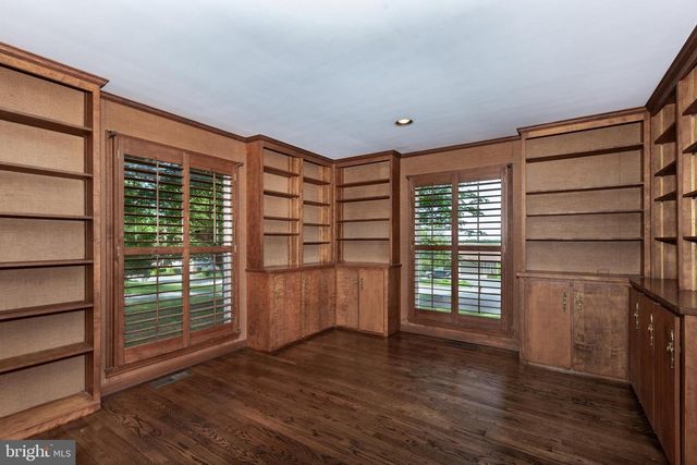 919 WINCHESTER DR, Westminster, MD 21157