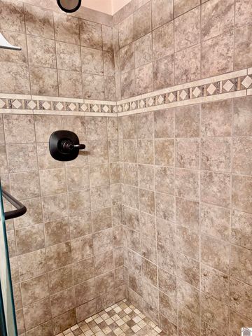 349 Rockcastle Lakeshore Dr # 4-7B, Cadiz, KY 42211