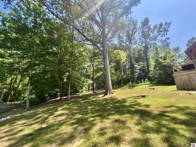 349 Rockcastle Lakeshore Dr # 4-7B, Cadiz, KY 42211