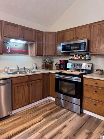 349 Rockcastle Lakeshore Dr # 4-7B, Cadiz, KY 42211