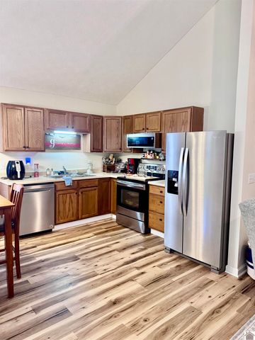 349 Rockcastle Lakeshore Dr # 4-7B, Cadiz, KY 42211