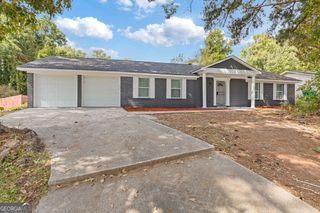 2061 Wellborn Road, Lithonia, GA 30058