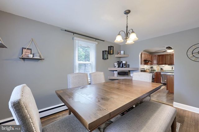 1220 IRONVILLE PIKE, Columbia, PA 17512