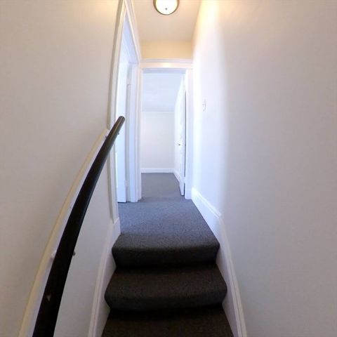 11 Banks Street B, Waltham, MA 02451