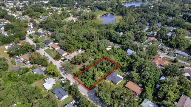132 COLOMBA ROAD, Debary, FL 32713