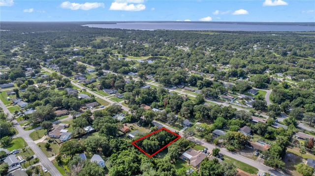 132 COLOMBA ROAD, Debary, FL 32713