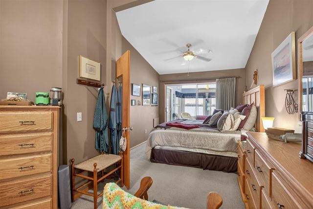 106 Hilltop Court, Brooklyn, MI 49230