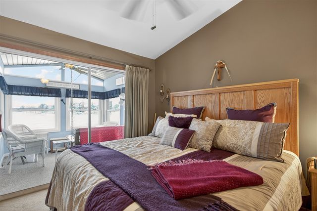 106 Hilltop Court, Brooklyn, MI 49230