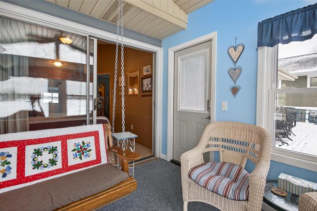 106 Hilltop Court, Brooklyn, MI 49230