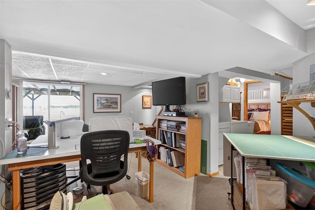 106 Hilltop Court, Brooklyn, MI 49230