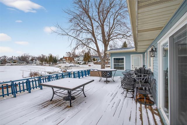 106 Hilltop Court, Brooklyn, MI 49230