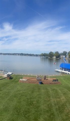 106 Hilltop Court, Brooklyn, MI 49230