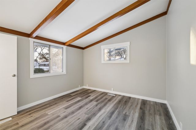 1000 Parkhill Drive, Norwalk, IA 50211