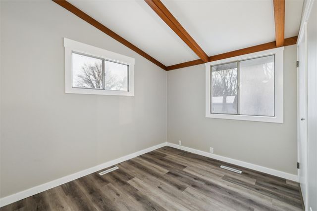 1000 Parkhill Drive, Norwalk, IA 50211