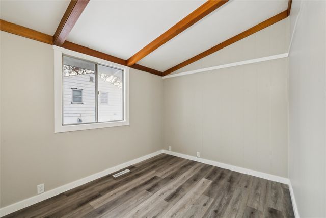 1000 Parkhill Drive, Norwalk, IA 50211