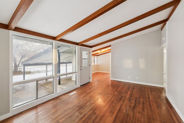 1000 Parkhill Drive, Norwalk, IA 50211