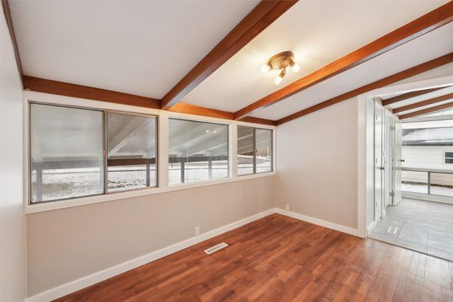 1000 Parkhill Drive, Norwalk, IA 50211