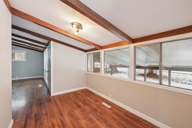 1000 Parkhill Drive, Norwalk, IA 50211