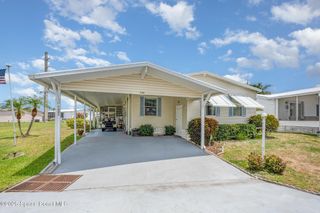 7685 Fox Hunter Circle, Micco, FL 32976