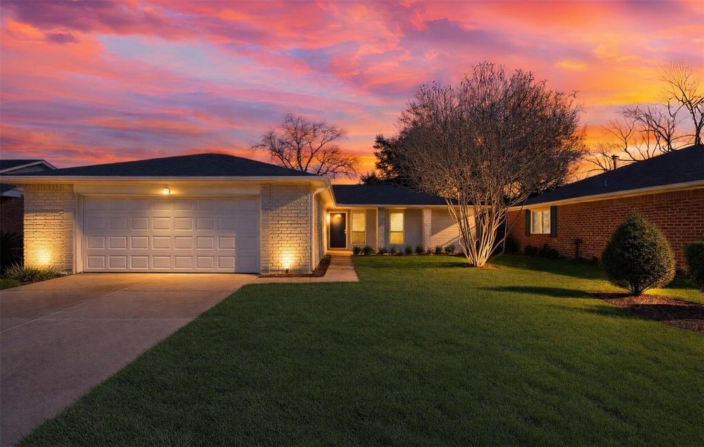 3027 Windmill Street, Sugar Land, TX 77479