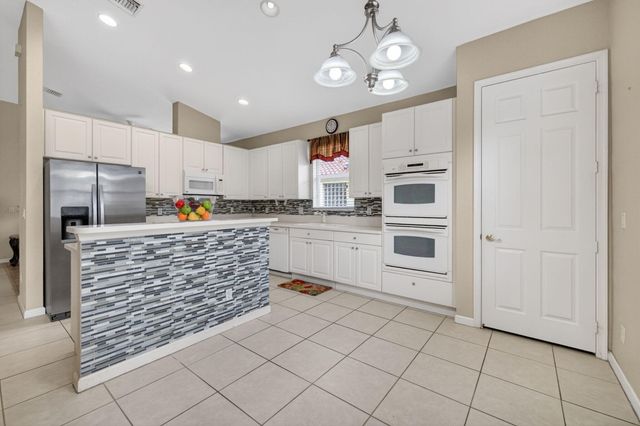 1708 SW Jamesport Drive, Port St. Lucie, Port St Lucie, FL 34953