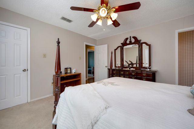 6453 Starnes Road, Watauga, TX 76148