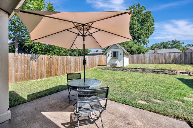 6453 Starnes Road, Watauga, TX 76148