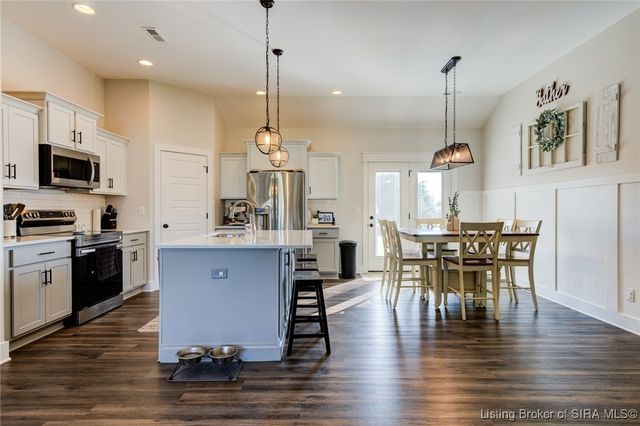 5501 Limestone Creek Drive, Charlestown, IN 47111