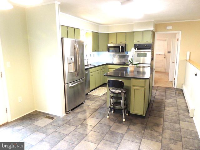 5838 OKLAHOMA RD, Sykesville, MD 21784