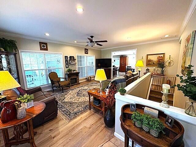 115 W Sycamore Street, Monett, MO 65708