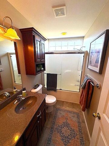 115 W Sycamore Street, Monett, MO 65708